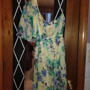 Off the Shoulder Yellow Dress 👗💛